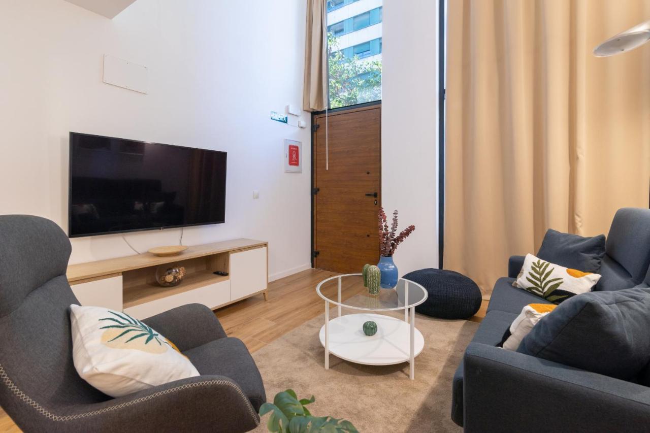 Dormforyou Alameda 12 Apartment Valencia Bagian luar foto